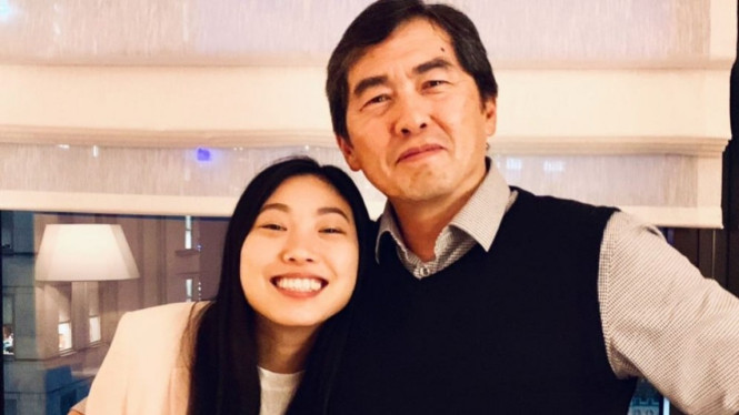 Awkwafina dan ayah