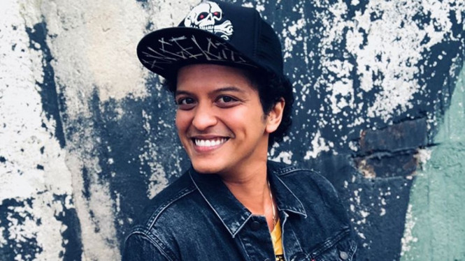Bruno Mars