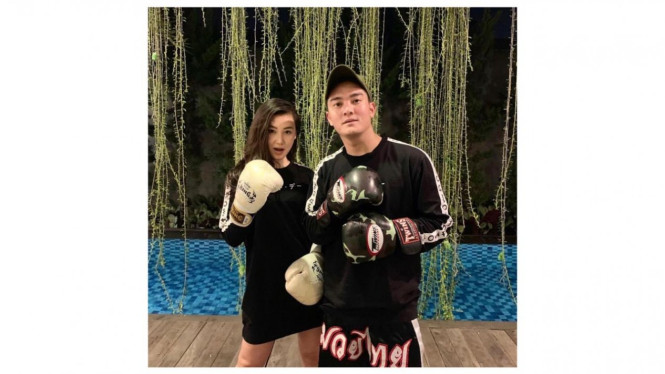 Boy William dan Karen Vendela