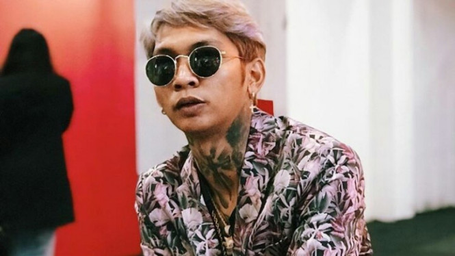 Instagram/@young_lex