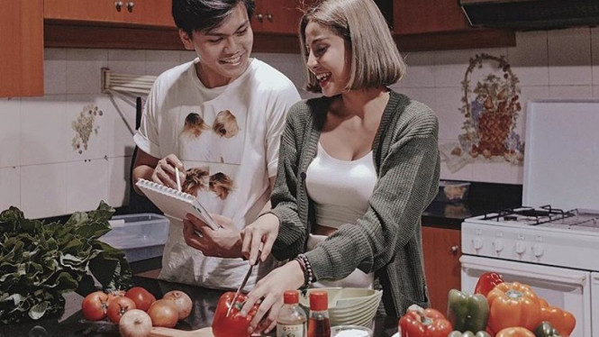 Awkarin dan Gangga Kusuma