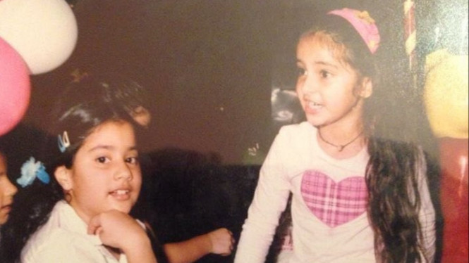 Ananya Pandey dan Janhvika Kapoor