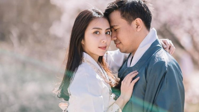 Clairine Clay dan Joshua Suherman