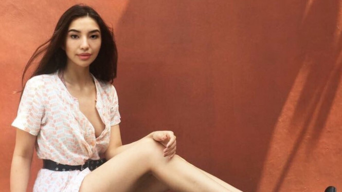 Instagram/@manodelia