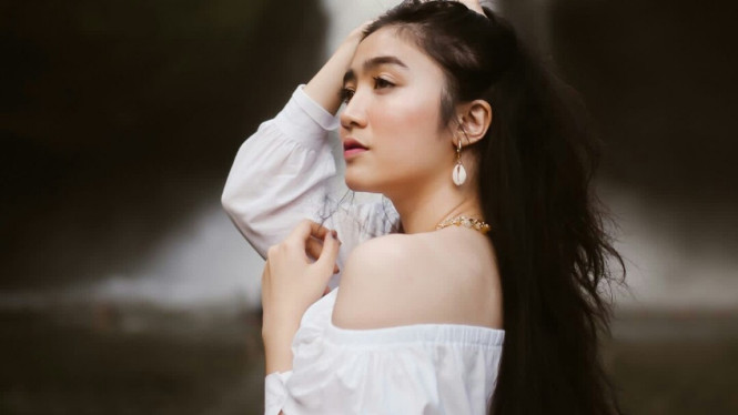 Instagram/@febbyrastanty