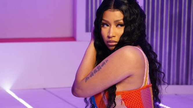 Instagram/@nickiminaj