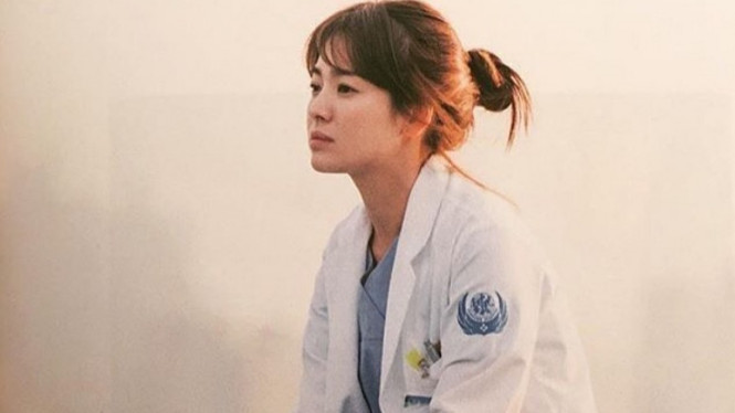 Song Hye kyo di Descendants of the Sun