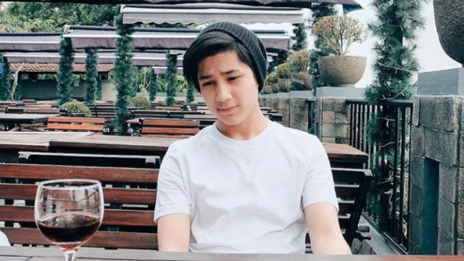 Instagram/@teukurassya