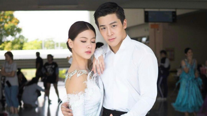 Baifern Pimchanok dan March Chutavuth