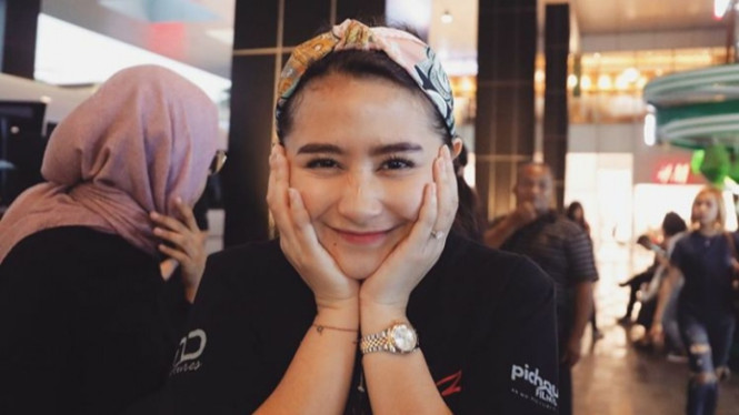 Prilly Latuconsina