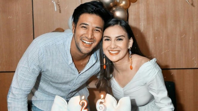 Irish Bella dan Ammar Zoni