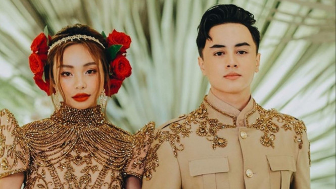 Maymay Entranta dan Edward Barber
