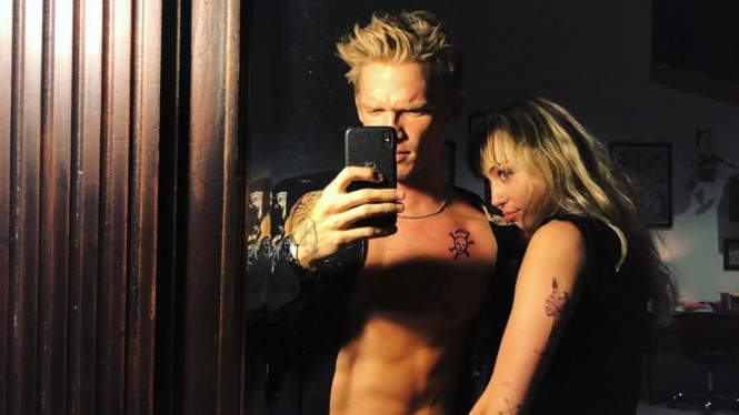 Miley Cyrus cody simpson