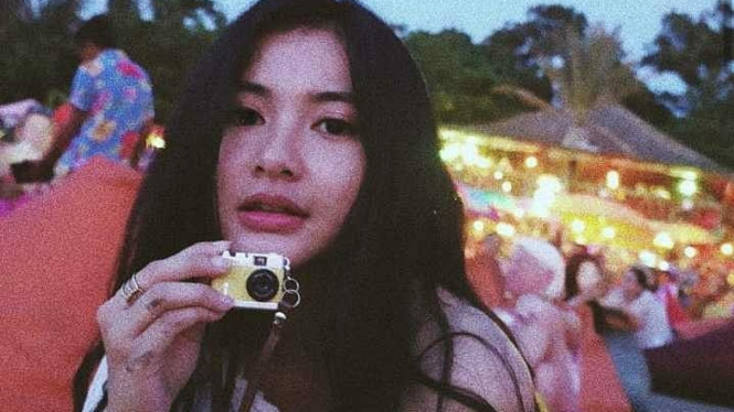 Instagram/@dindazani