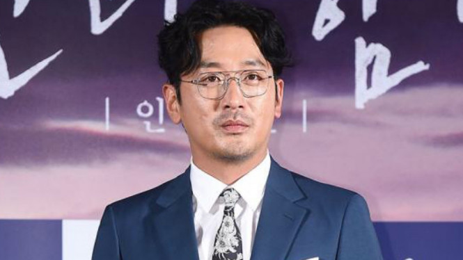 Ha Jung Woo