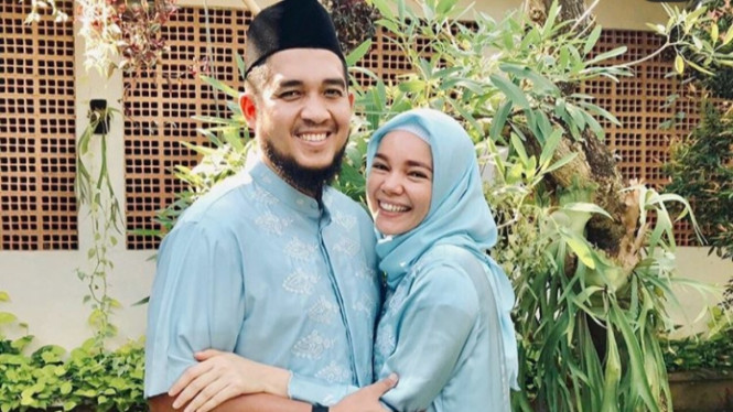 Instagram/@dewisandra