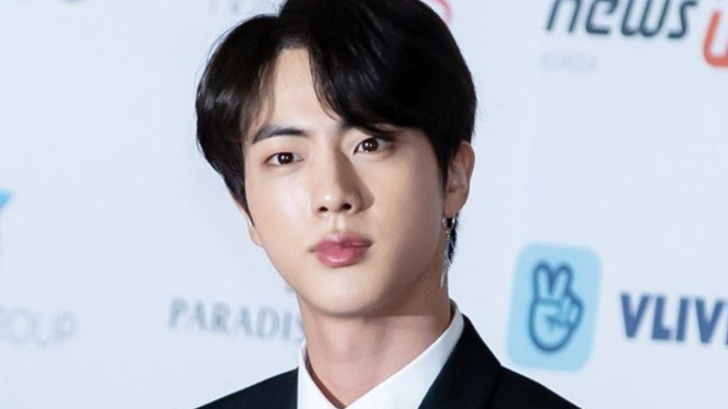 Jin BTS