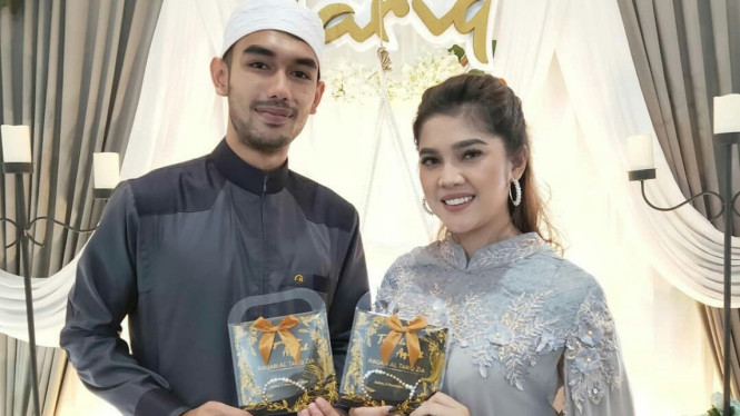 Instagram/@rayanurfitrird