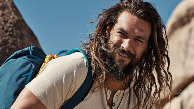 Jason Momoa Ragukan Masa Depan Film Aquaman