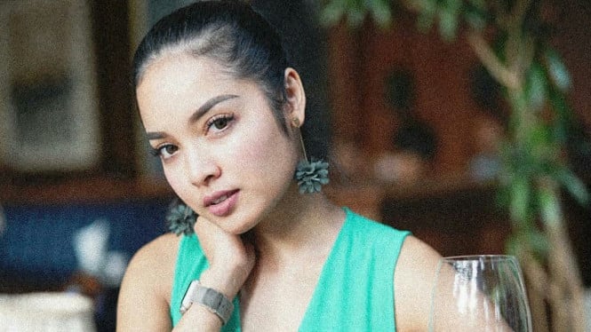 Sisi Asih pramugari Garuda