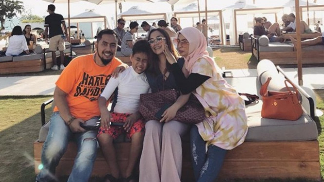 Salmafina, Heidy, Sunan