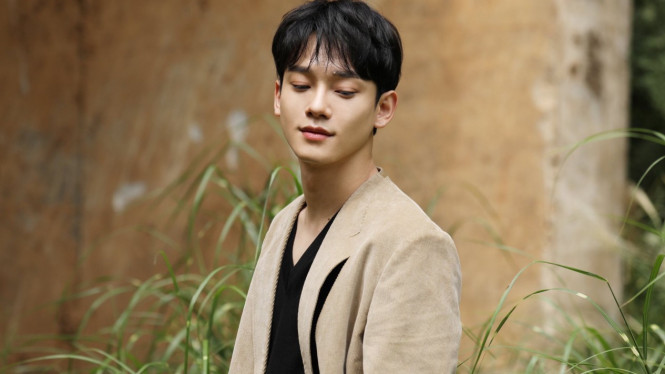 Chen EXO