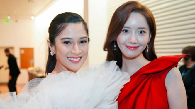 Dian Sastro dan Yoona SNSD