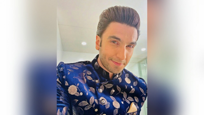 Viral! Dikenal Maniak Seks, Kini Ranveer Singh Pamer Foto Telanjang