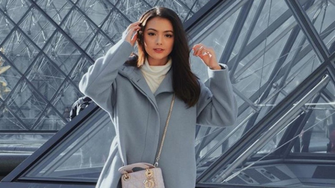 Instagram/@amandarawles