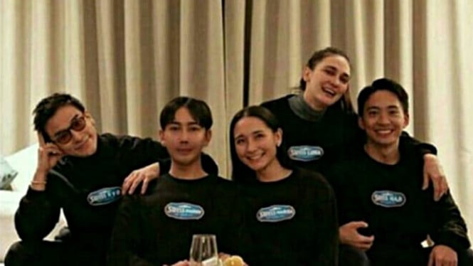 Luna Maya dan Ryochin