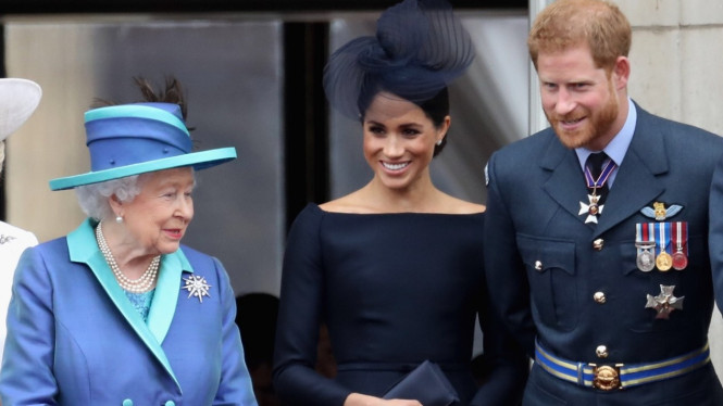 Pangeran harry , meghan markle, ratu elizabeth II