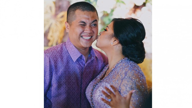 Liana Jhonlin dan Putra