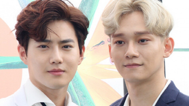 Suho dan Chen EXO