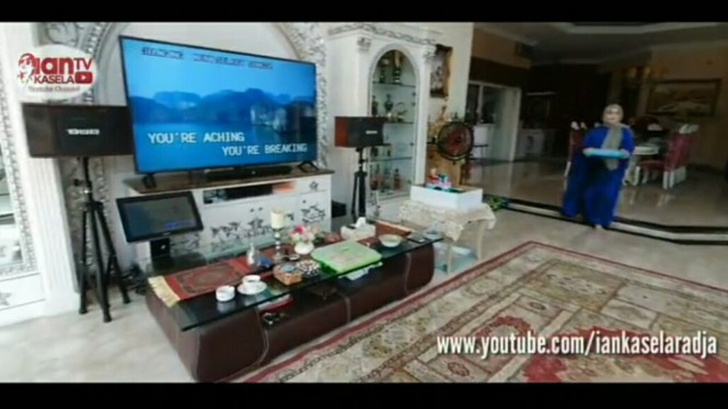 Ian Kasela Rumah Mewah