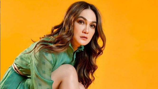 Instagram/@lunamaya