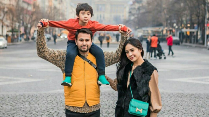 Instagram/@raffinagita1717