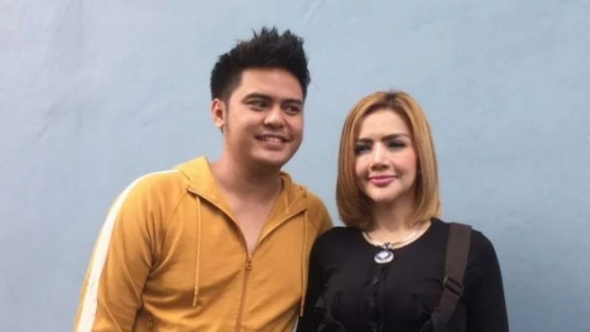 Barbie Kumalasari dan Galih Ginanjar