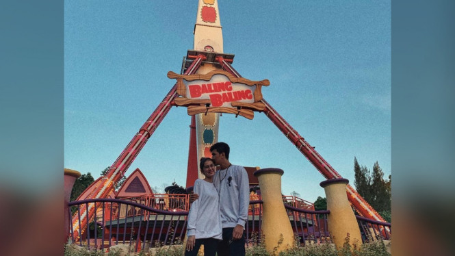 Aditya Zoni dan Zoe Abbas