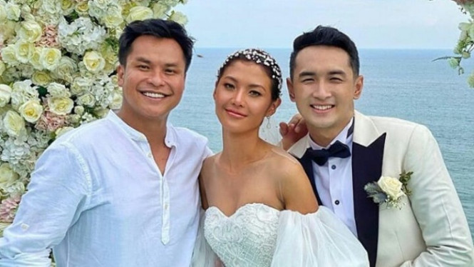 Gerald Yohanes dan Metzy Mez