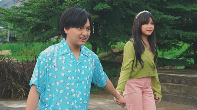 Arsy Widianto  dan Brisia Jodie