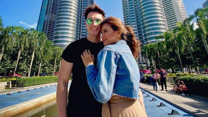 Audi Marissa dan Anthony Xie