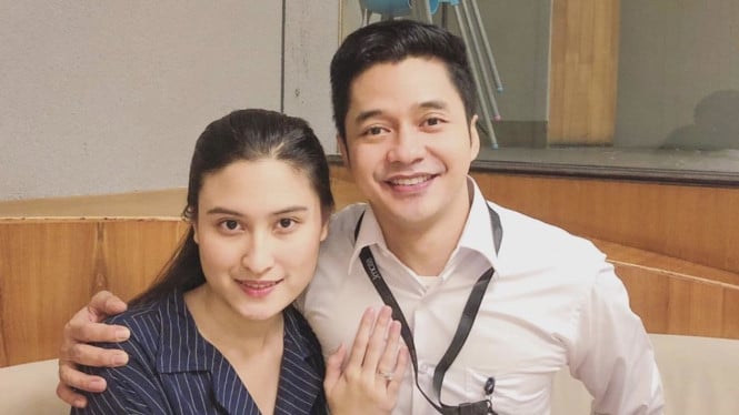 Angeen Rishi dan Adly Fairuz