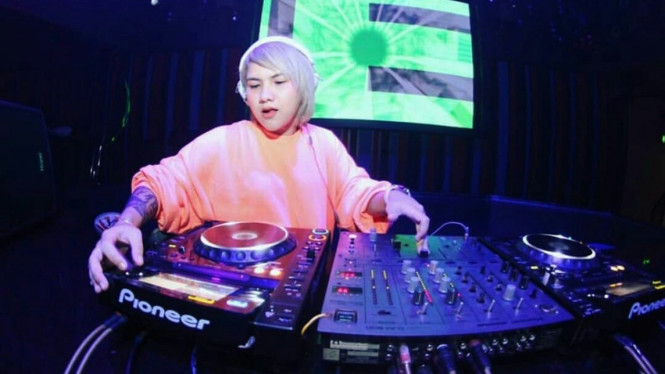 Instagram/@evelinnadaanjani