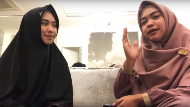 Ria Ricis dan Oki Setiana Dewi