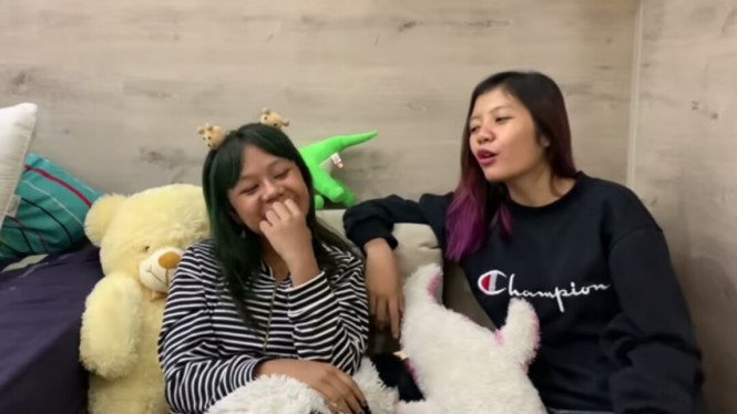 Cimoy Montok dan Ismi