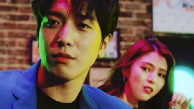 Han So Hee / Jung Yong Hwa