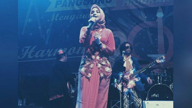 Sarah shahab artis jadi dokter corona