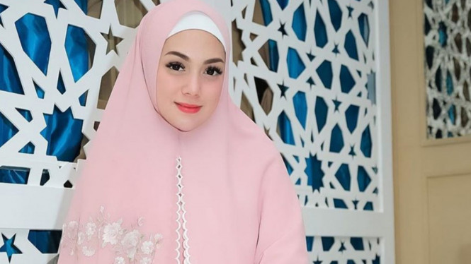 ig/@celine_evangelista