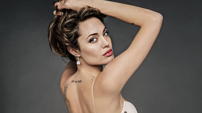 Angelina Jolie