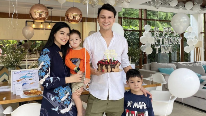 titi kamal dan christian sugiono